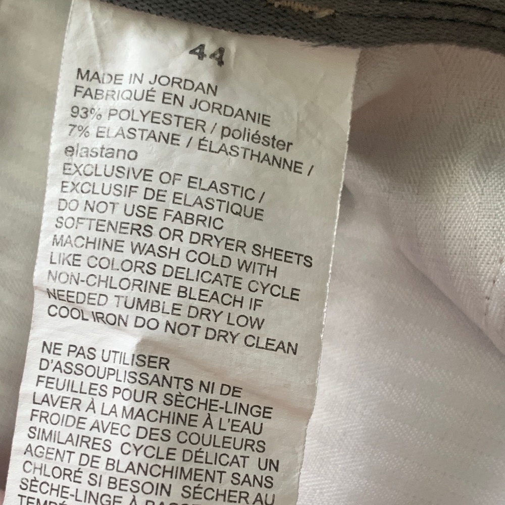 Ben Hogan Tan Shorts- Waist 44 - Picture 3 of 9